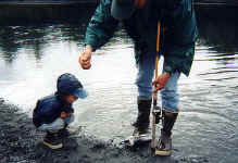 Tanis Dad Fishing2.jpg (35285 bytes)