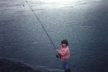 fisherchick.jpg (44931 bytes)