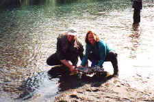 fishing1.jpg (49493 bytes)