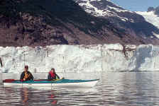 boys_kayak1.jpg (50749 bytes)